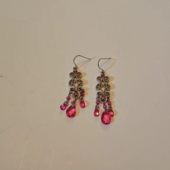 Pink Beaded Dangle Earrings - Picture 3 of 4